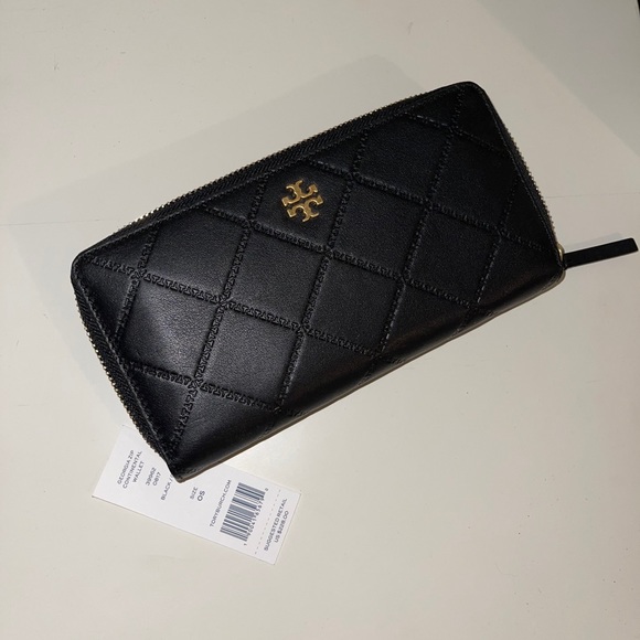 Tory Burch Handbags - Tory Burch Georgia Zip Continental wallet